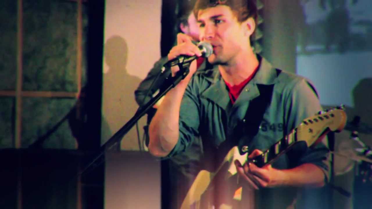 The Small Hours - Glass Actress (Live in NZ) HD
