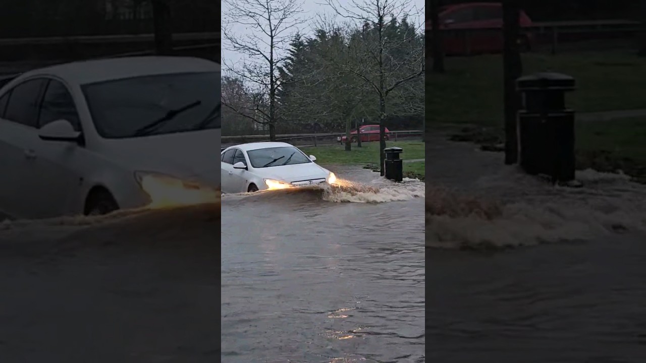 #flood #vauxhall #floods #flooding #strom #stromhenk #river #water #rivercrossing #coventry #rain