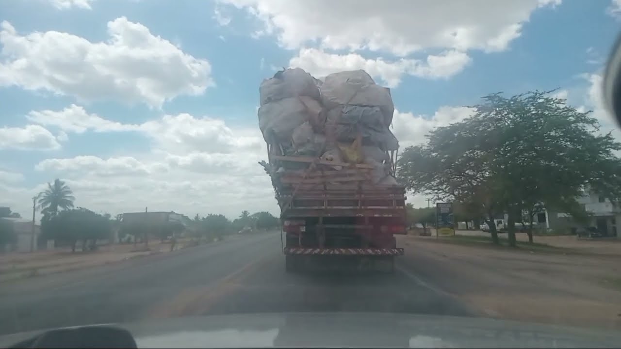 Fazendo algumas ultrapassagens na BR 324 sentido Capim Grosso e Riachão do Jacuipe na Bahia. #br324 