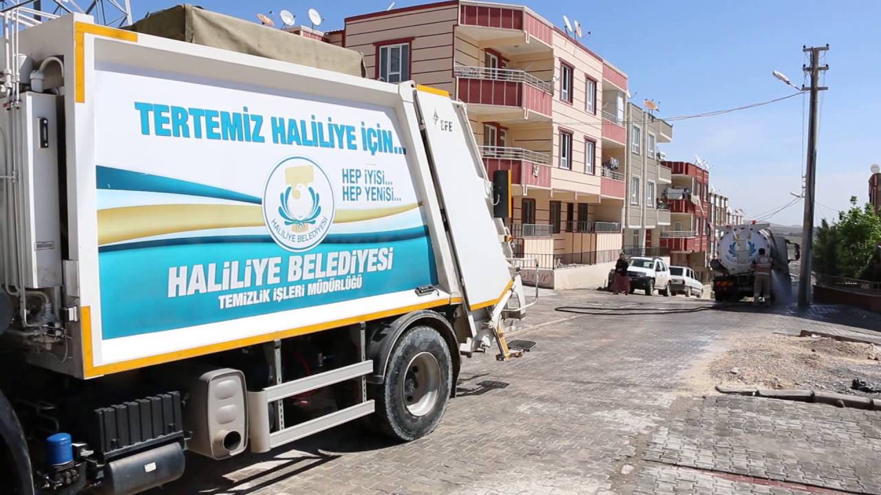 HALİLİYE HALKI GÜNE TEMİZ SOKAKLARDA BAŞLIYOR