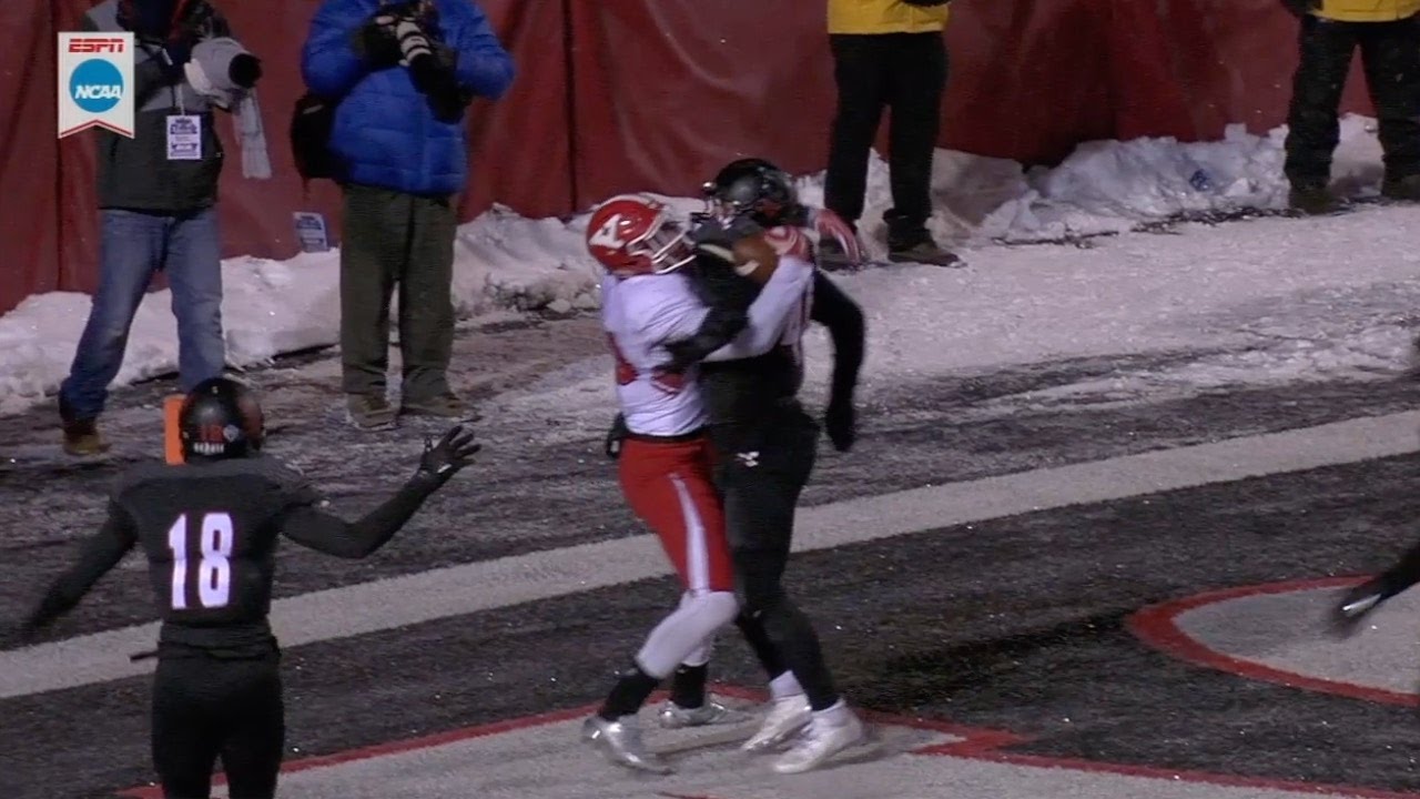 Youngstown State Beats Eastern Washington With Crazy Catch