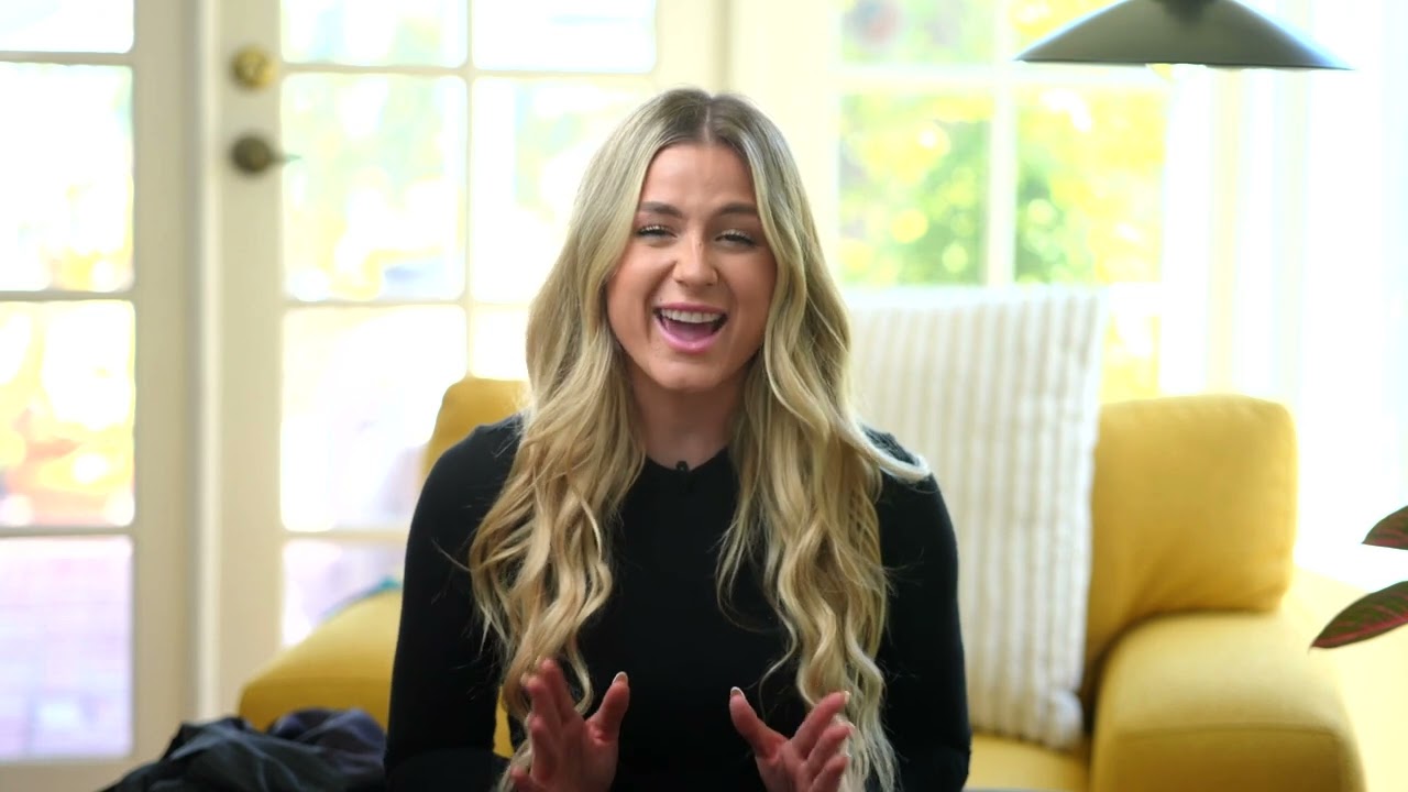 Watch This If You're Interested In Celebrity Gossip (The Celebrity Lounge Channel)