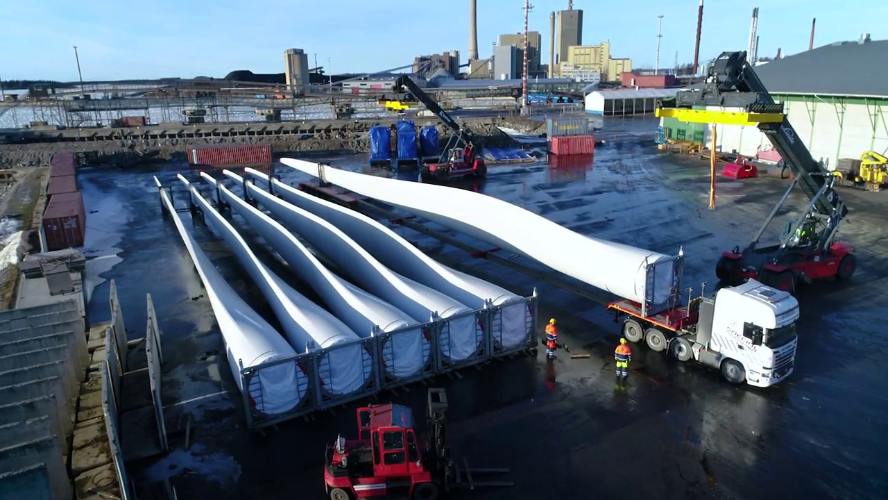 63m blade transport