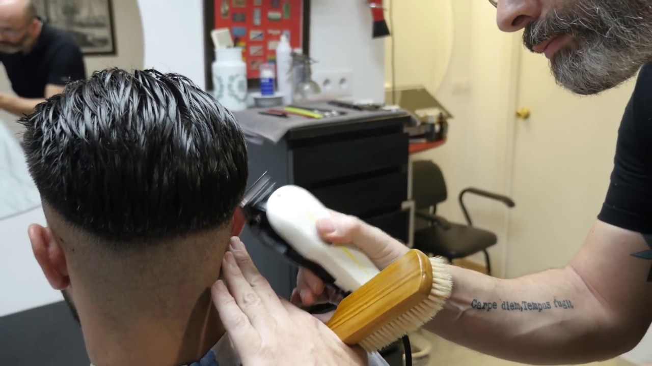Rafael Cañero. Razor Faded Pompadour.  Tutorial Barbería Peluquería