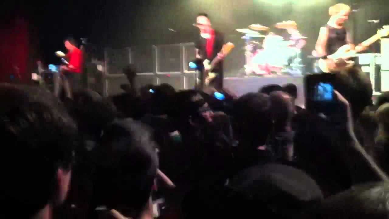 Green Day basket case - march 11th Tempe, Arizona