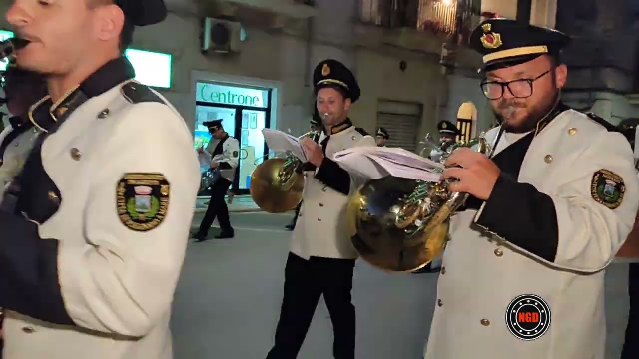 Marcia La Diva (Minafra) Banda Polignano Giuliani 15/6/24 Polignano a mare Festa S Vito
