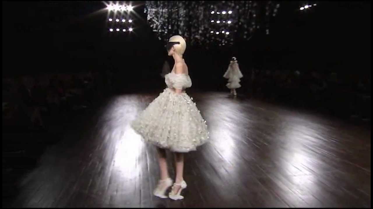 Alexander McQueen ➤ Fall/Winter 2012/2013 (Full HD)