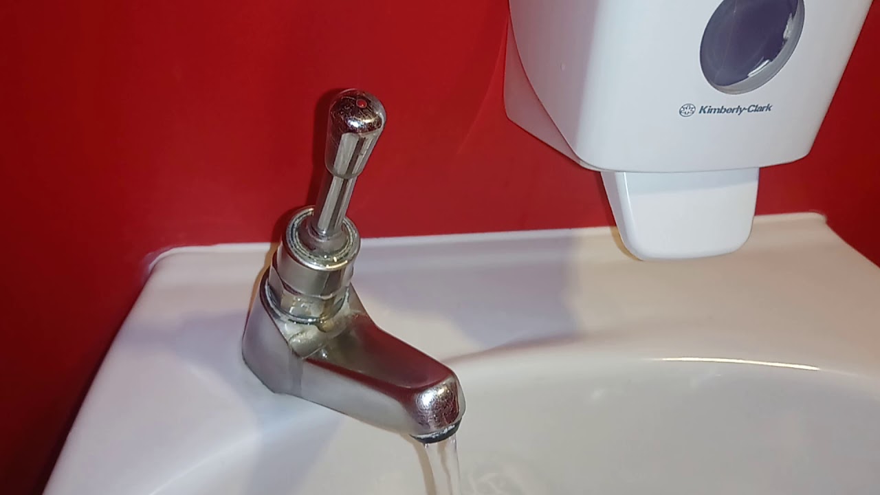 London Science Museum Twyford sink and airdri classic hand dryer