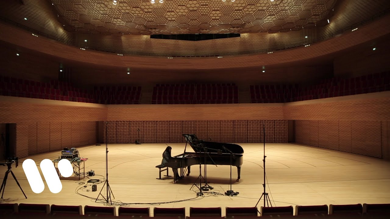 Shani Diluka plays Debussy: L&rsquo;isle joyeuse, L. 106