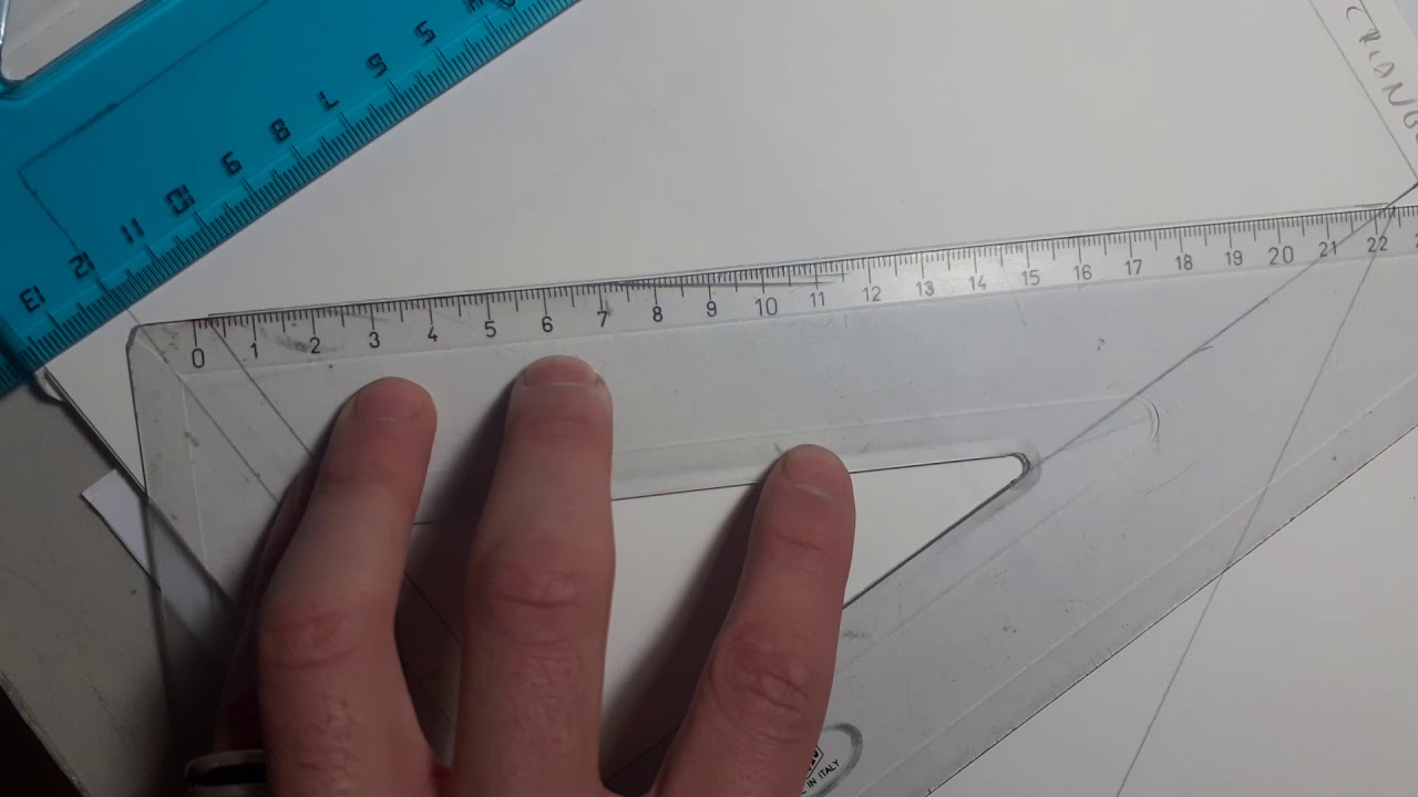 Inviluppo su base triangolare