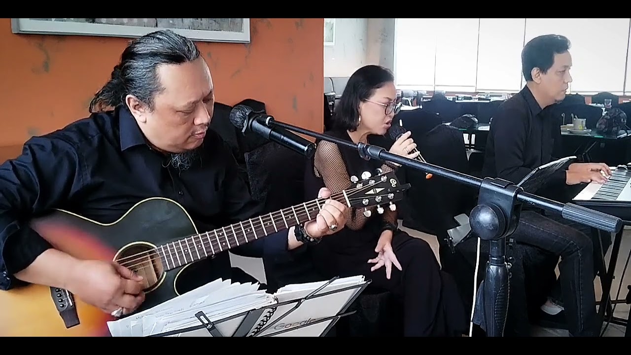 Amayadori - Mayumi Itsuwa Akustik Cover - Ranny & The Boys Chamber