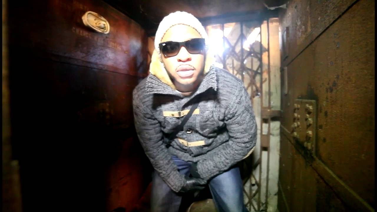 max the dog ( chientus 2013 ) SAUVAGES JEUNES RECORDS
