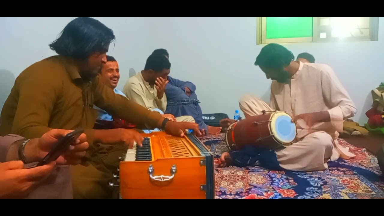 Wati ashiq a cha behal e marchi new balochi ghazal deewan singer Diljaan Baloch