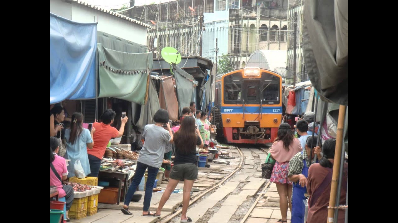 Maeklong train market, July 2013