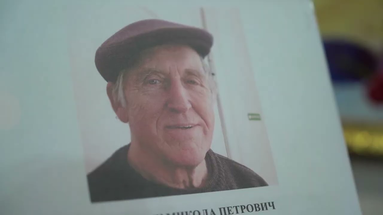 «Трохи сонця серед зими»:сонячна терапія М.Осипчука у Могилів-Подільському Центрі народної творчості