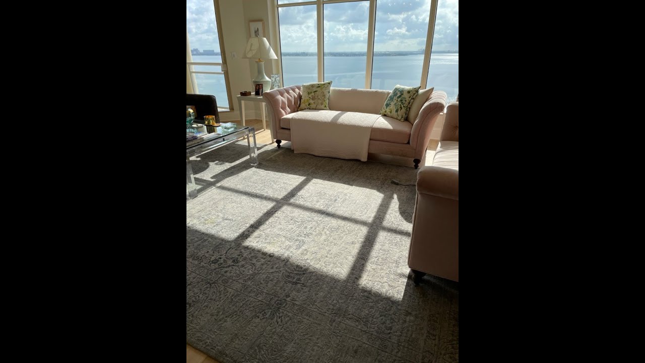 One dog Supersize wool rug & the Yellow stains