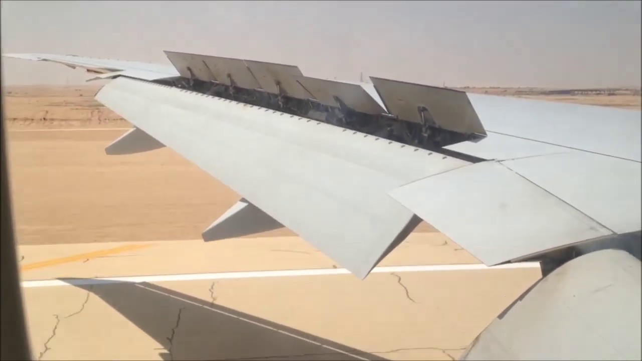 Lahore to Riyadh - Saudi Airlines - Best Lahore and Riyadh Views