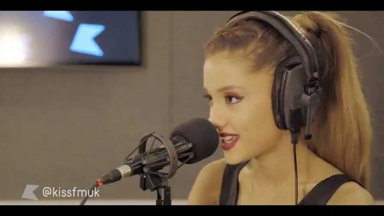 Ariana Grande on Halloween, Taylor Swift and Harry Potter