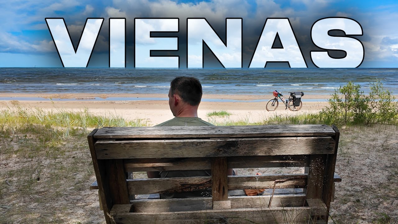 VIENAS DVIRAČIU PER LATVIJOS PAJŪRĮ | Kolka, apleista sovietų bazė ir laivų kapinės (3 dalis)