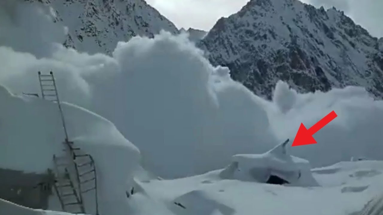 Avalanche || siashen glecier || Him pahiro