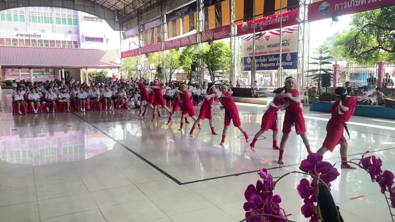 คีตะมวยไทย ระดับประถม ระดับกลุ่ม ศิลปะหัตกรรมครั้งที่ 72 โรงเรียนอนุบาลบางมูลนาก “ราษฎร์อุทิศ”