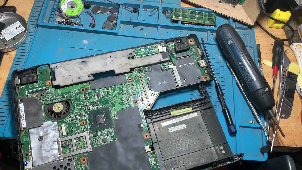 Hướng dẫn tháo lắp Laptop Dell Vostro 1400 đời core 2 duol