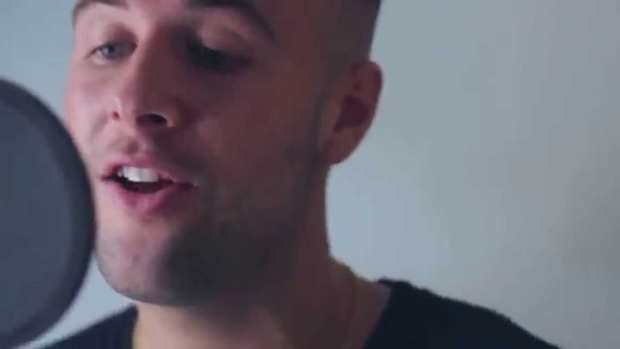Pharrell Williams - Happy (Cover) by Andy Merry
