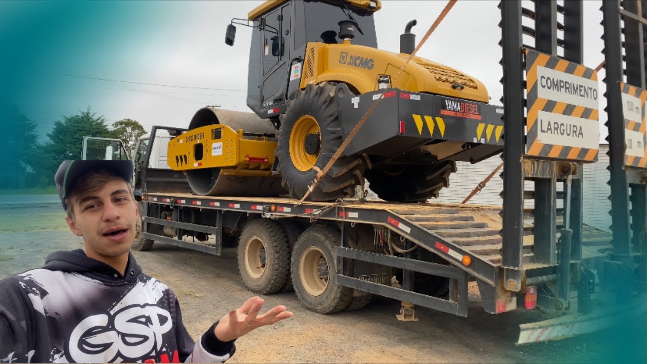 CARREGUEI UM ROLO COMPACTADOR 😮 trabalhando com caminhão prancha