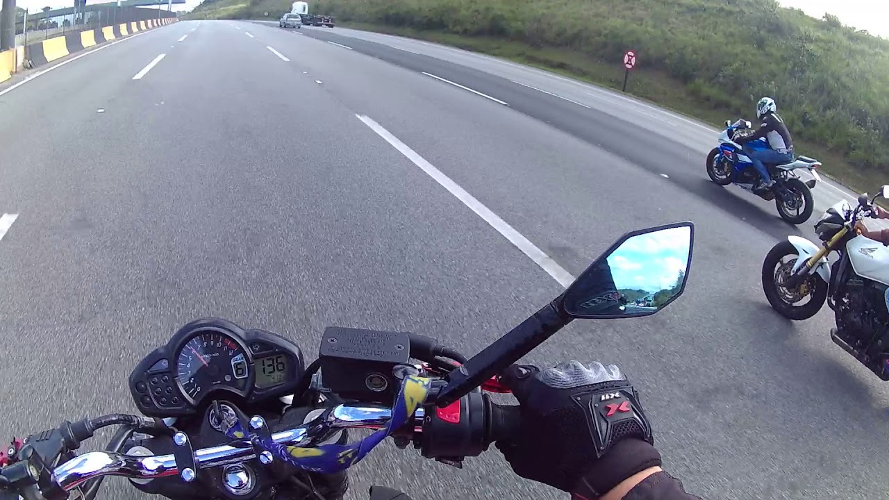 gladius 650 top speed 233km/h