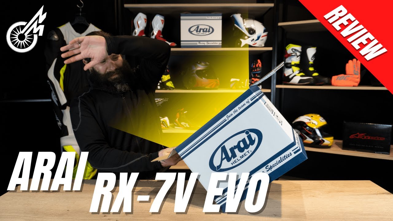 🇫🇷  Pr&eacute;sentation casque Arai RX-7V EVO 🇯🇵  LE SAMOURA&Iuml; EST DE RETOUR