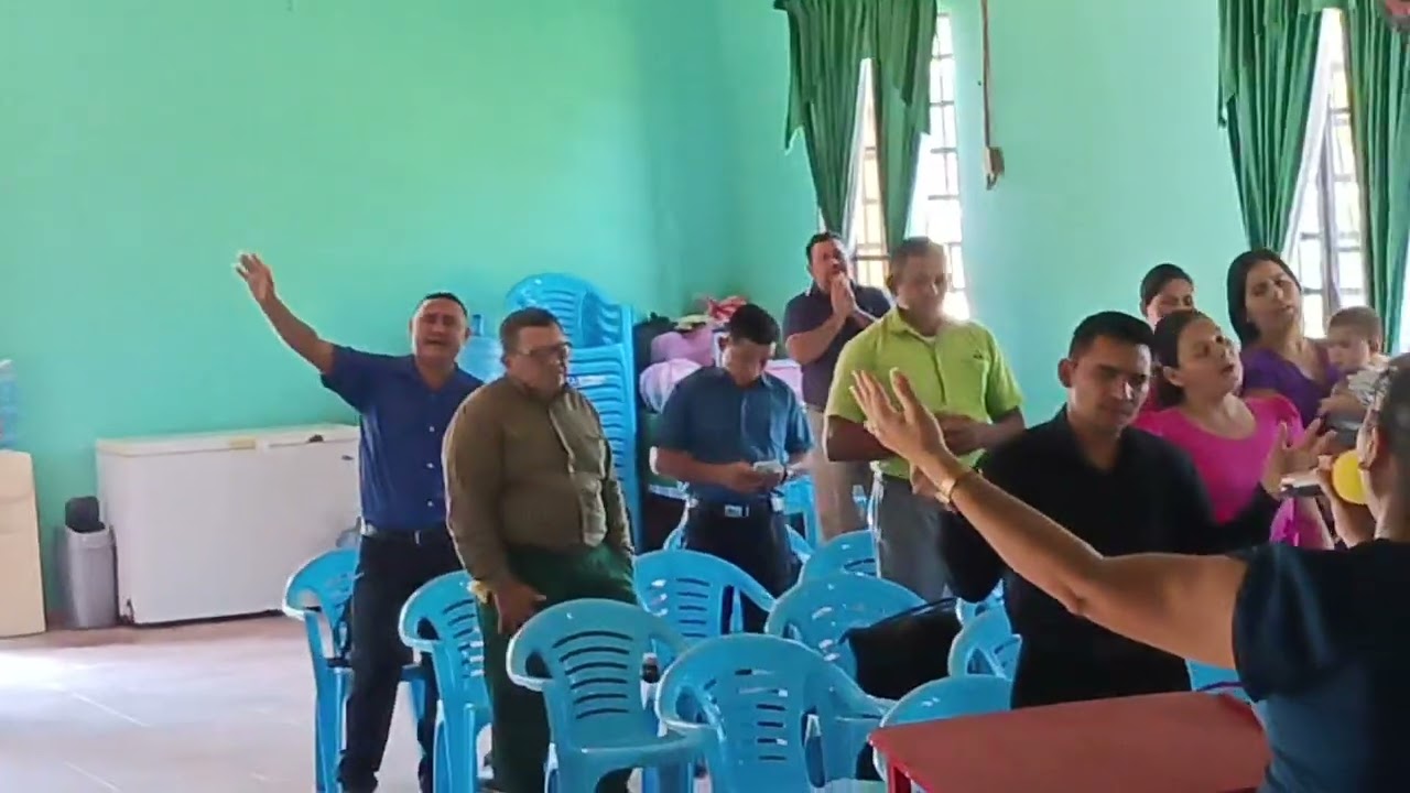 Rigores adorando al rey hna MIGDALIA