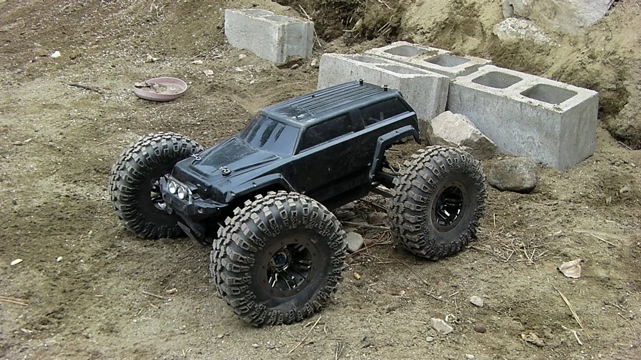 4s Dual Dewalt Traxxas Summit/Rok Lox 1st run pt.2 HD