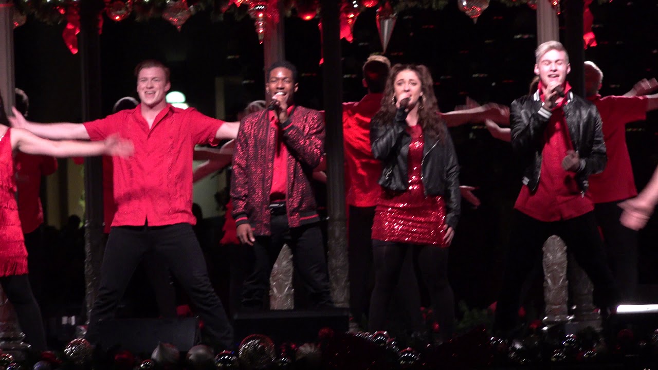 Young Americans Christmas Tree Lighting at Fashion Island 2019