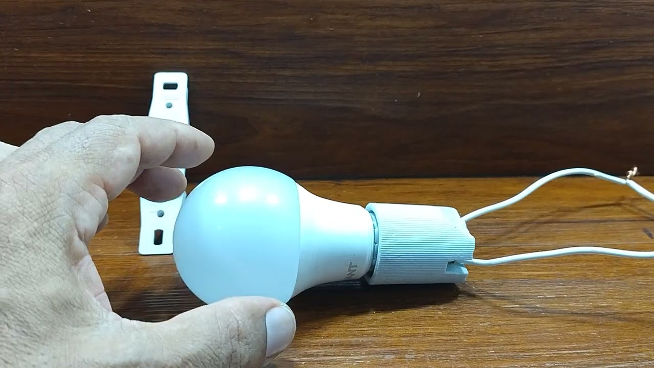 Lâmpada de Led Apagada e Acesa! (Pode Isso Arnaldo?) (Vídeo 2/8)  EP:1189