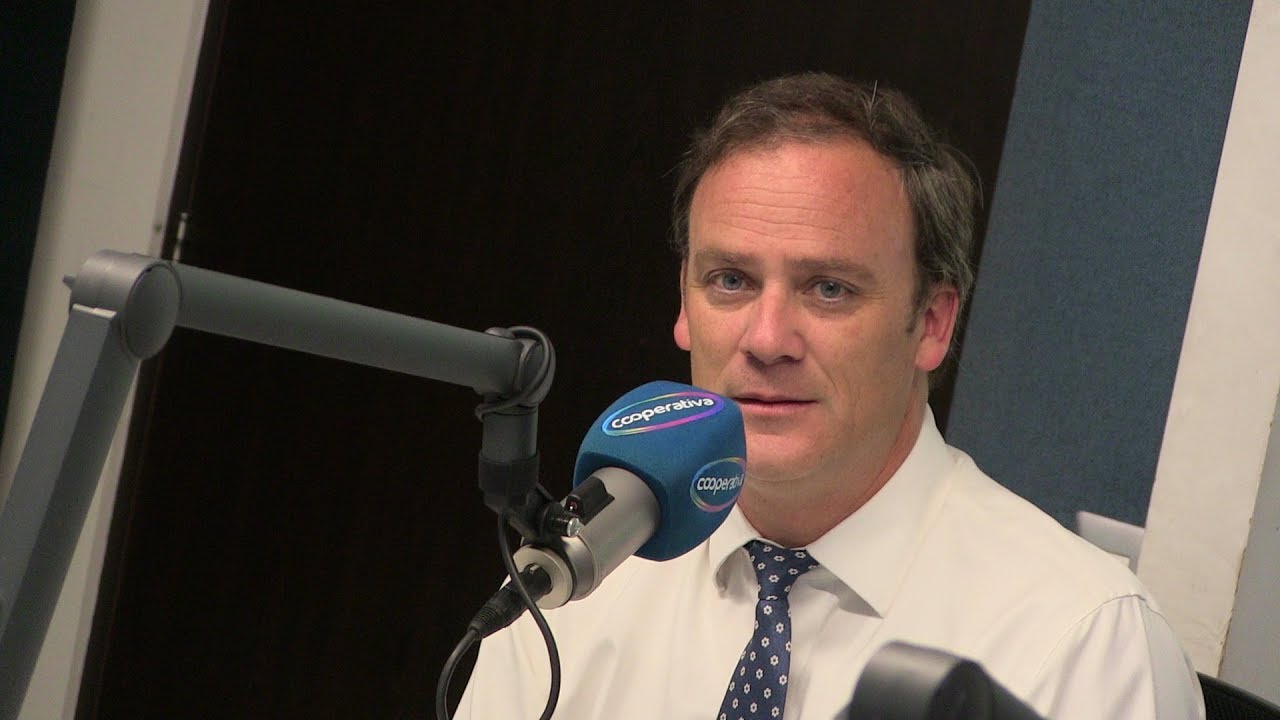 Ministro Felipe Ward adelantó que pedirá la devolución de piezas de un milodón