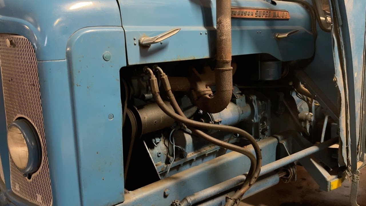 K&ouml;p Veterantraktor Ford Fordson Super p&aring; Klaravik