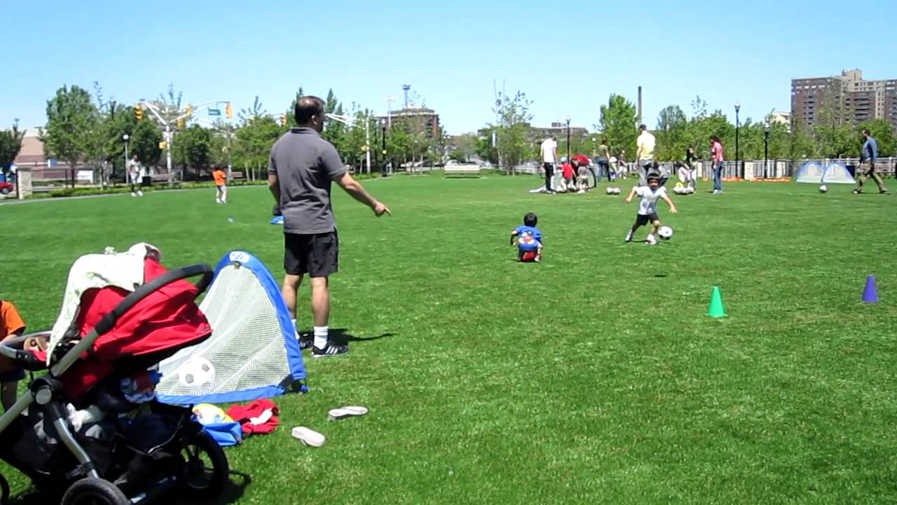 Playing @ Newport Green