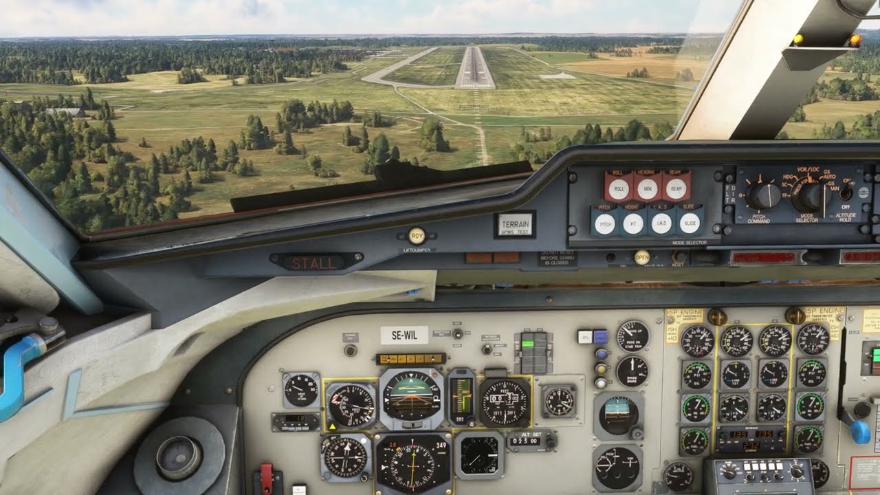 MSFS, Just Flight Fokker F28 landing at Malmö Airport