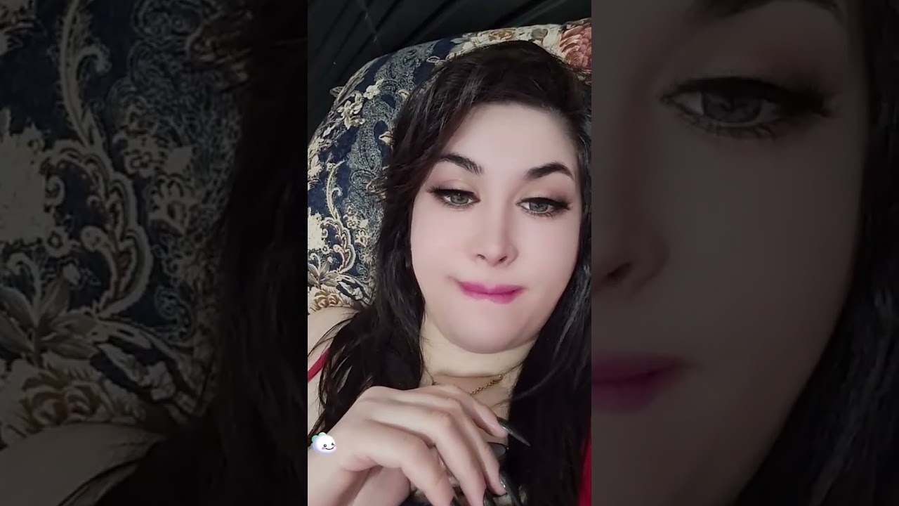 Pretty Girl💗400 #periscope #periscopelive #streamer #share #live #broadcast  #beautiful #vlog