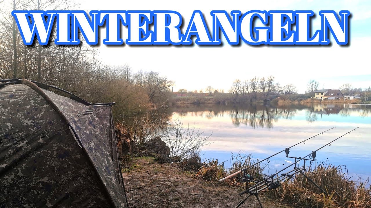 Angeln im Winter am kleinen See auf Raubfisch mit Köderfisch. Raubfischangeln 2025