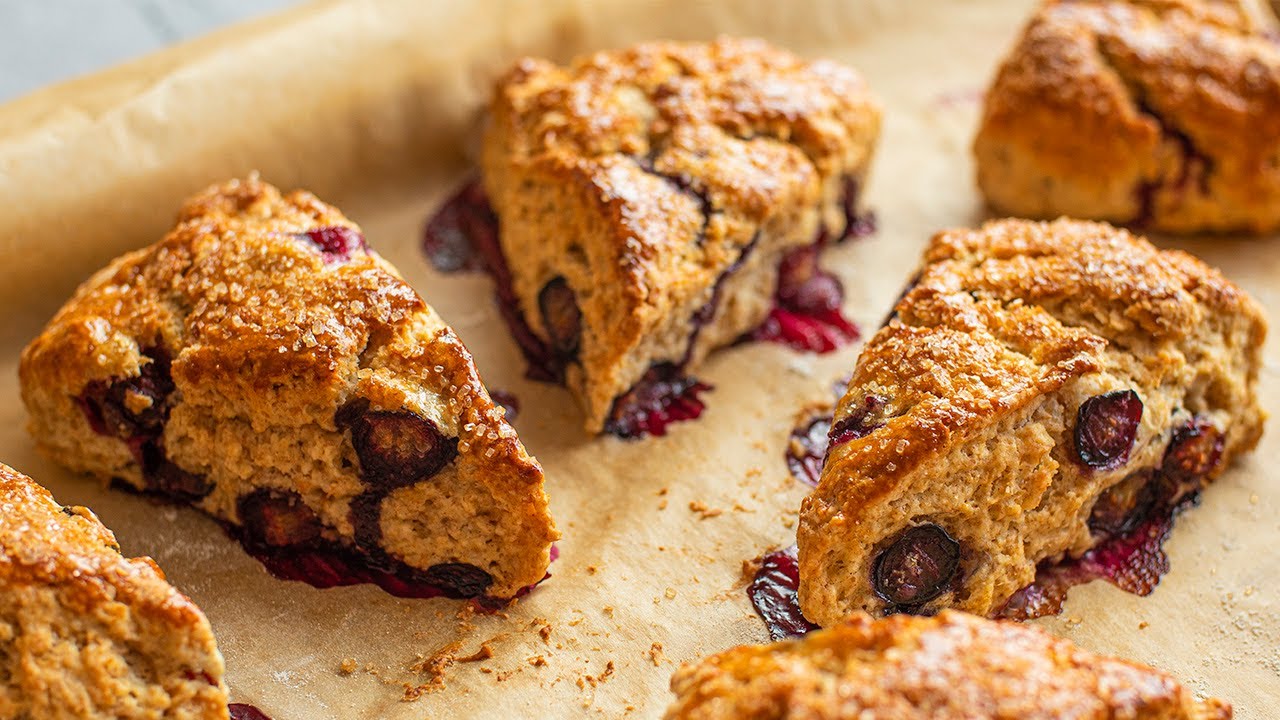 Eggless Blueberry Scones (with Whole Wheat Flour)