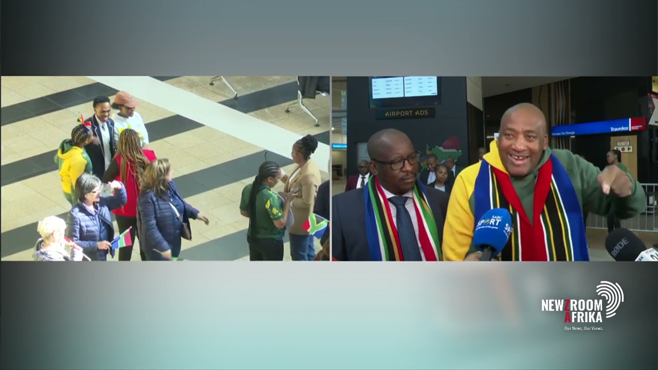 Minister McKenzie welcomes South African Olympic athletes home