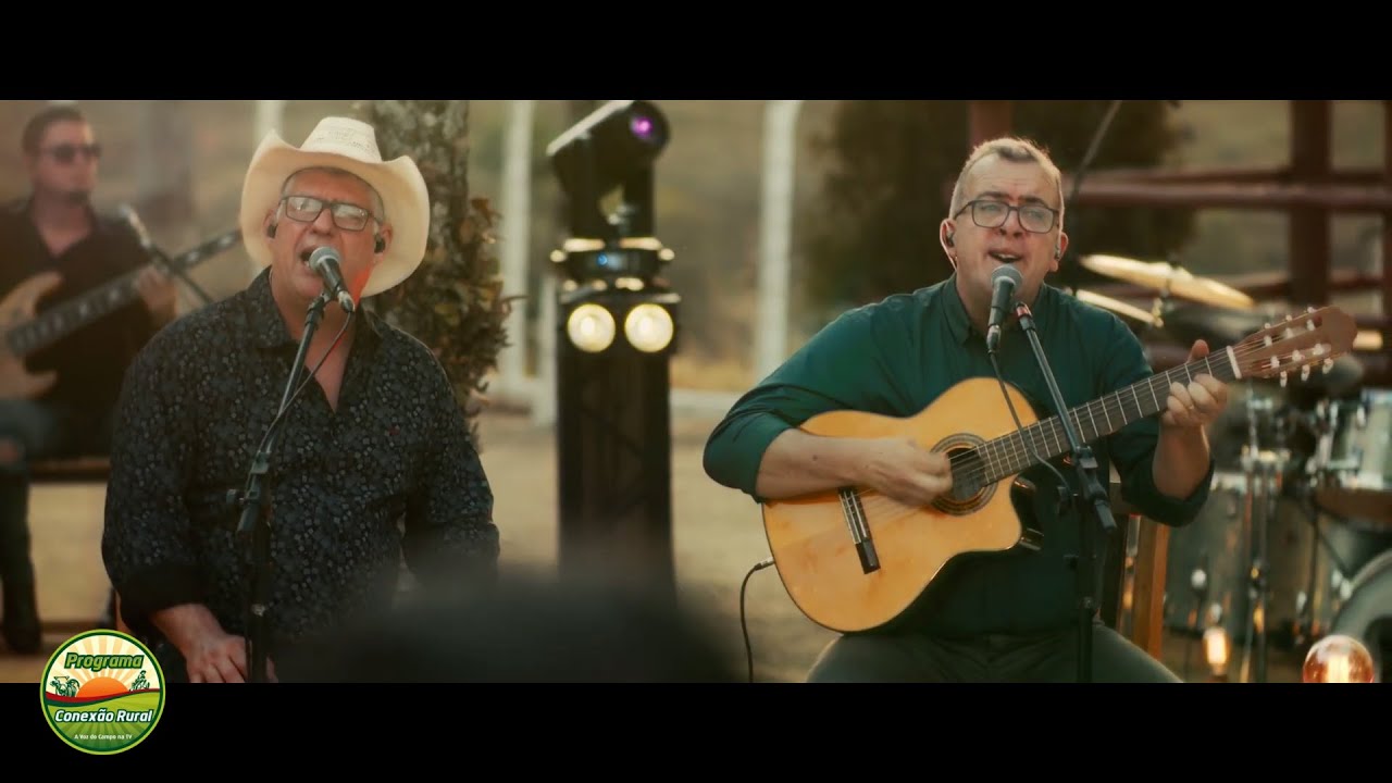 Dupla Russo e Mário apresenta músicas do novo DVD