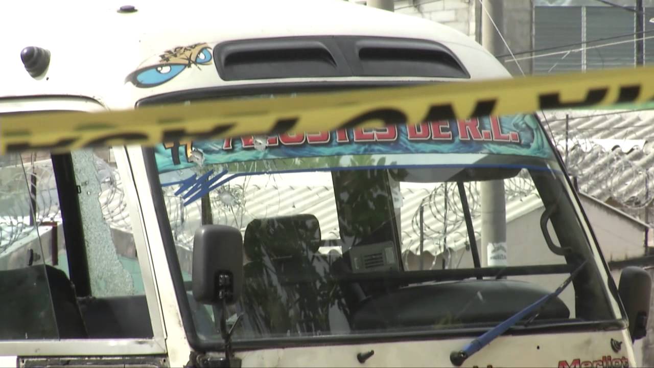 Asesinan motorista y cobrador de ruta 42 en Zaragoza @SamaliTCS