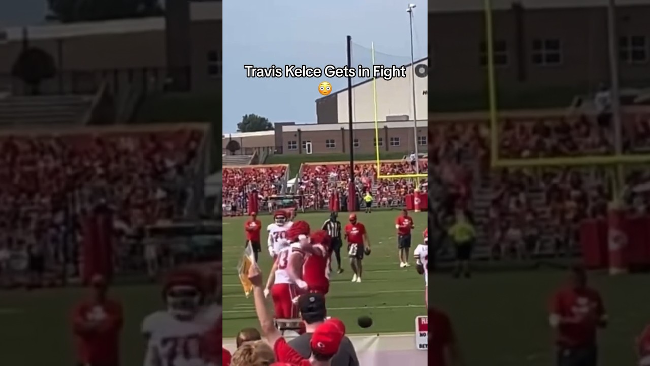 Трэвис Келси дерётся с товарищем по команде 😳
