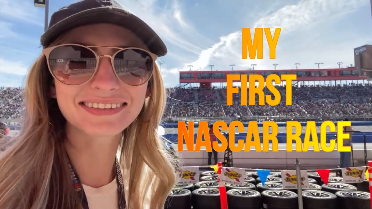 MY FIRST NASCAR RACE! - VLOG