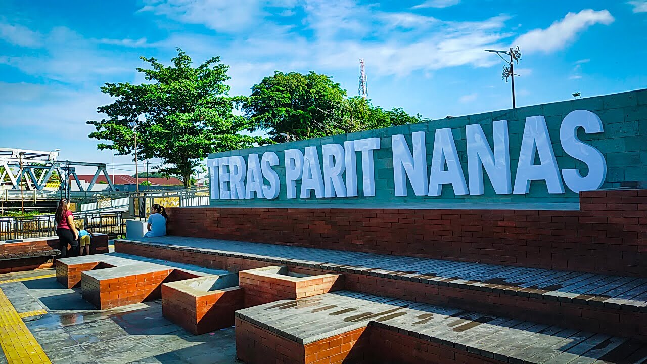Teras Parit Nanas, Tempat Tongkrongan Baru Warga Pontianak Utara