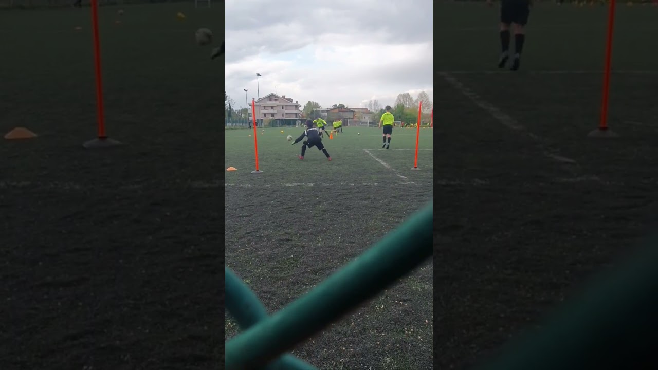 #allenamento #parate #portiere #portieri #portier  #goalkeeper #calcio #soccer #gk #goalkeepersaves