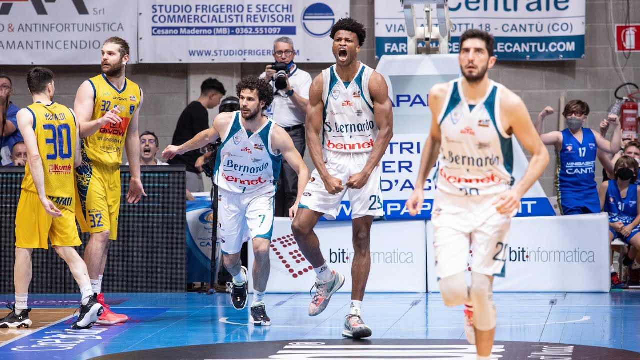 Finale, Gara 3: Acqua S.Bernardo Cantù - Givova Scafati 79-68