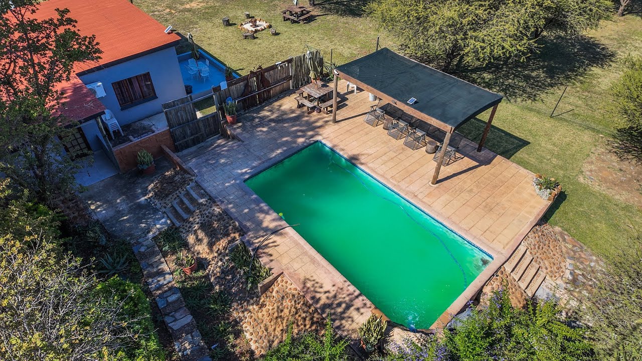 6 Bedroom For Sale | Dinokeng